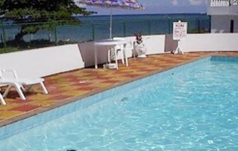 Seacrest Hotel