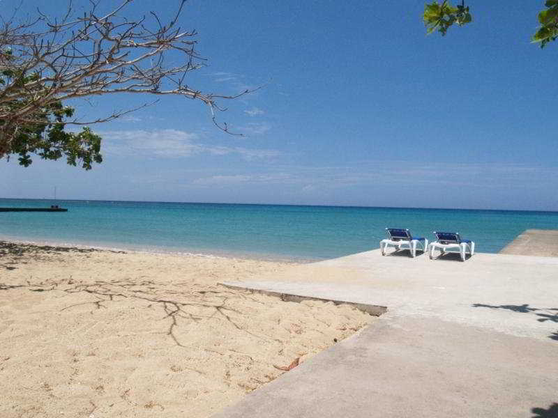 Crystal Ripple Beach Ocho Rios