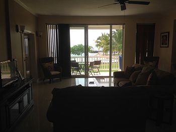 Whispering Seas Apartment