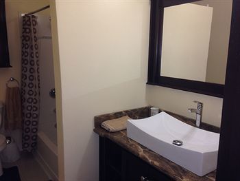 Apartment Whispering Seas Tower Isle