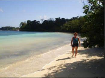 Juanita 3* Happy Grove