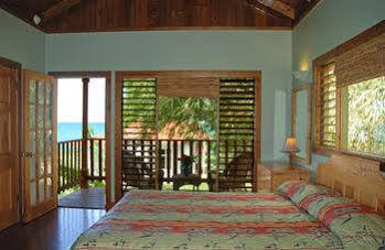 Hotel Rhodes Negril 3*