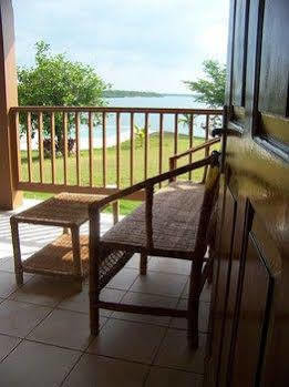 Hotel Rhodes Negril 3*