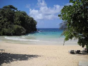 Juanita 3* Happy Grove