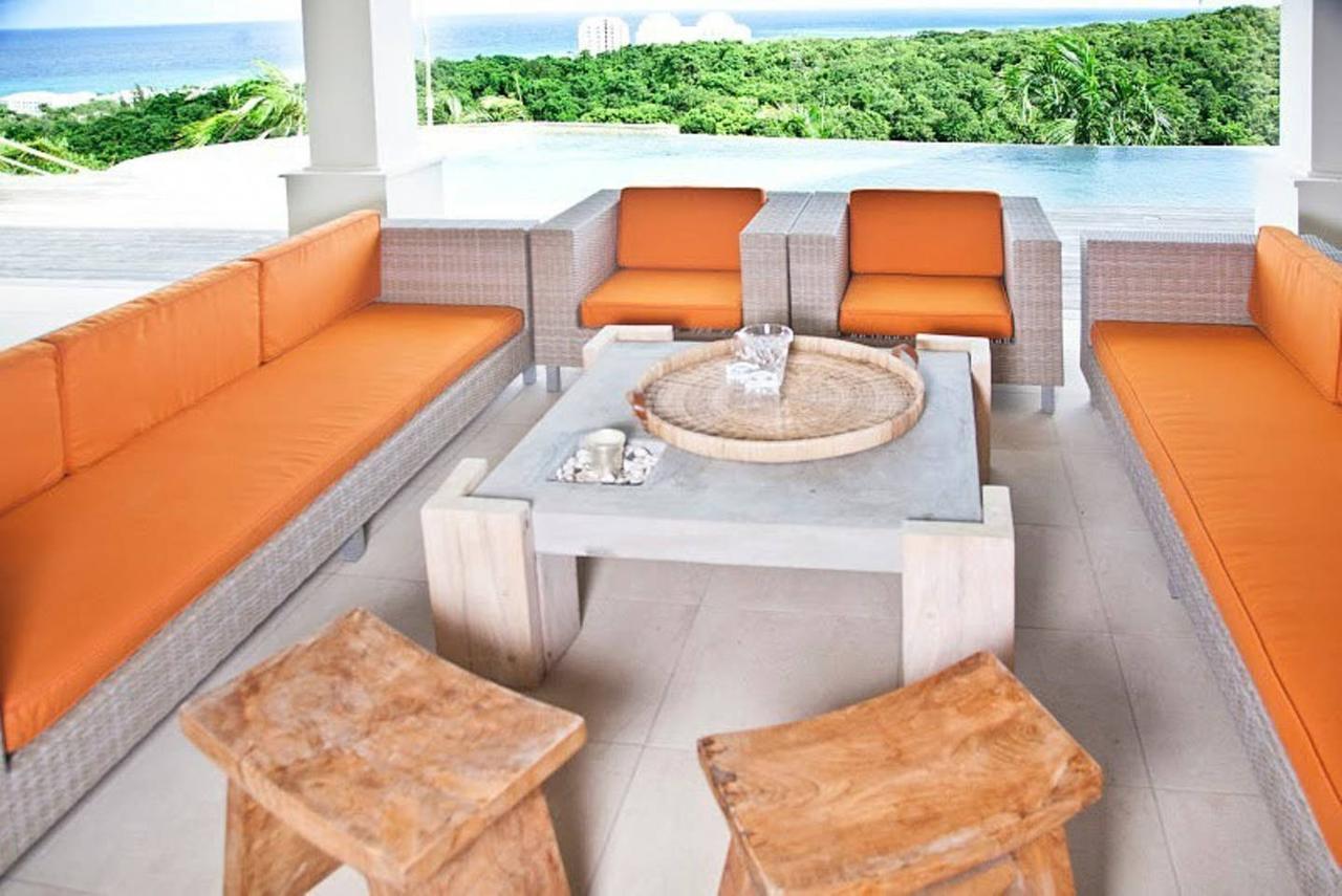 Luxury Sleeps 6, Access, Montego Bay