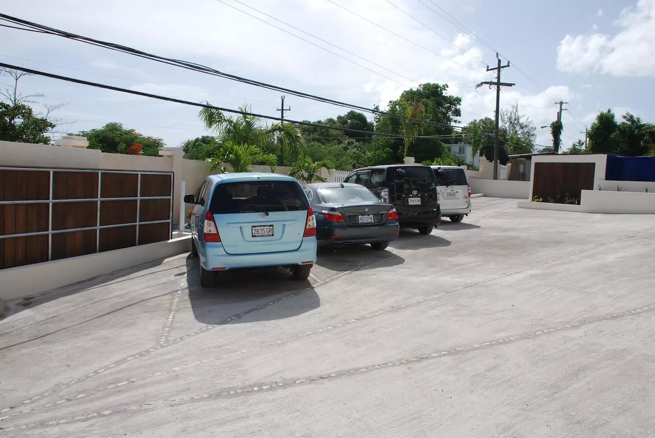 Luxury 2br Facing W/pool #3 * Montego Bay