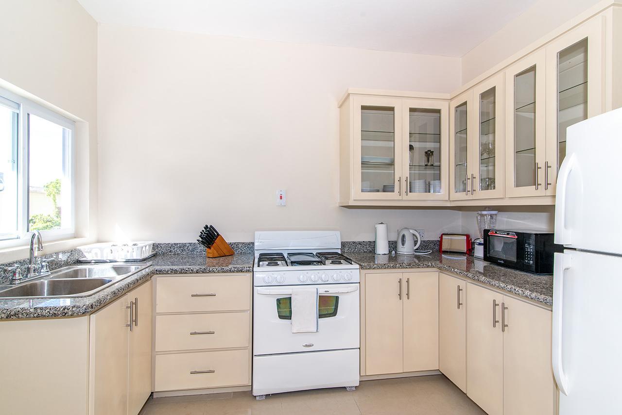Apartment Luxury 2br Facing W/pool #5 *