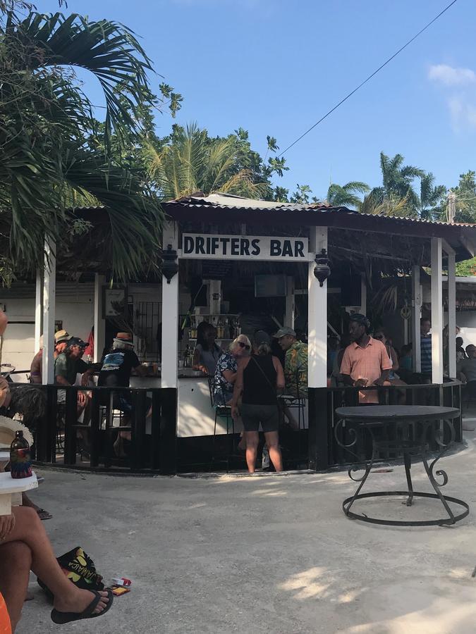 Drifters@one Mile Hostel *