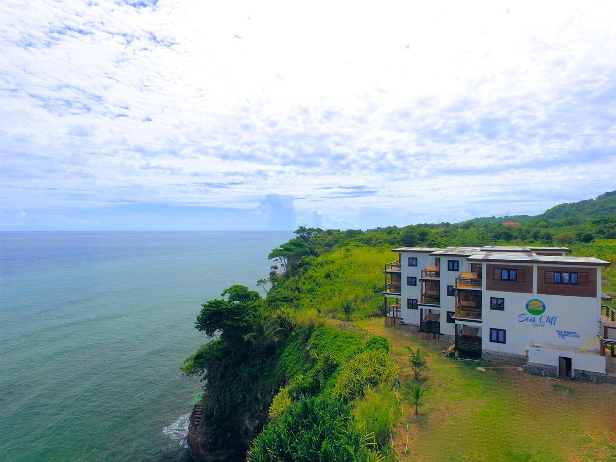 The Sea Cliff & 4*