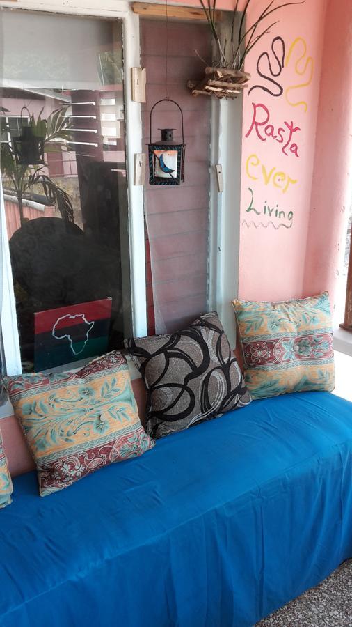 - Gasthof Port Antonio