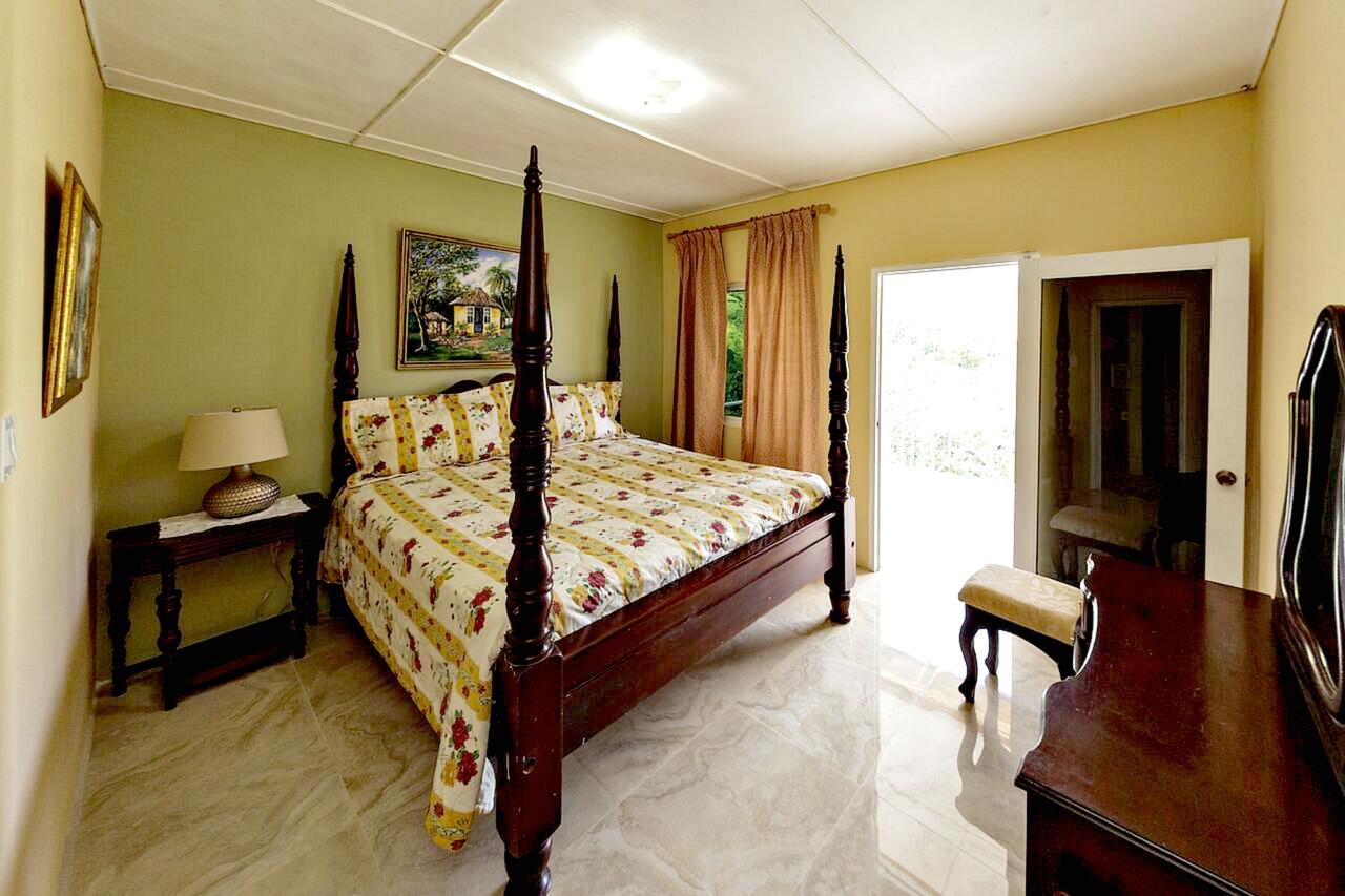 Starlight Chalet Hotel