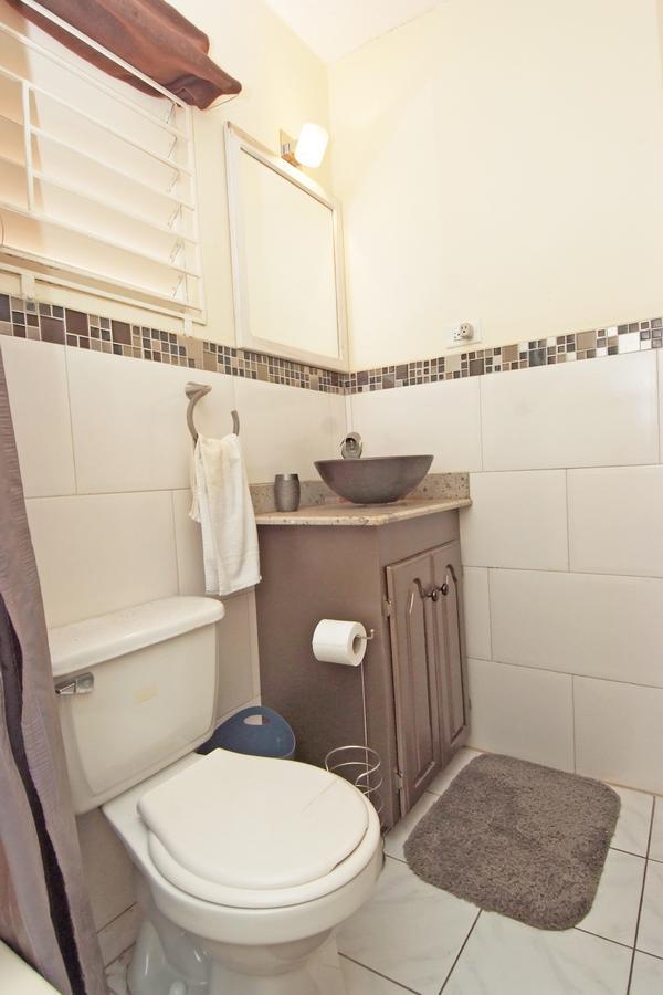 Finest Apt # 421 Bloc # 4 Marley Manor 6 Marley Rd Kgn 6