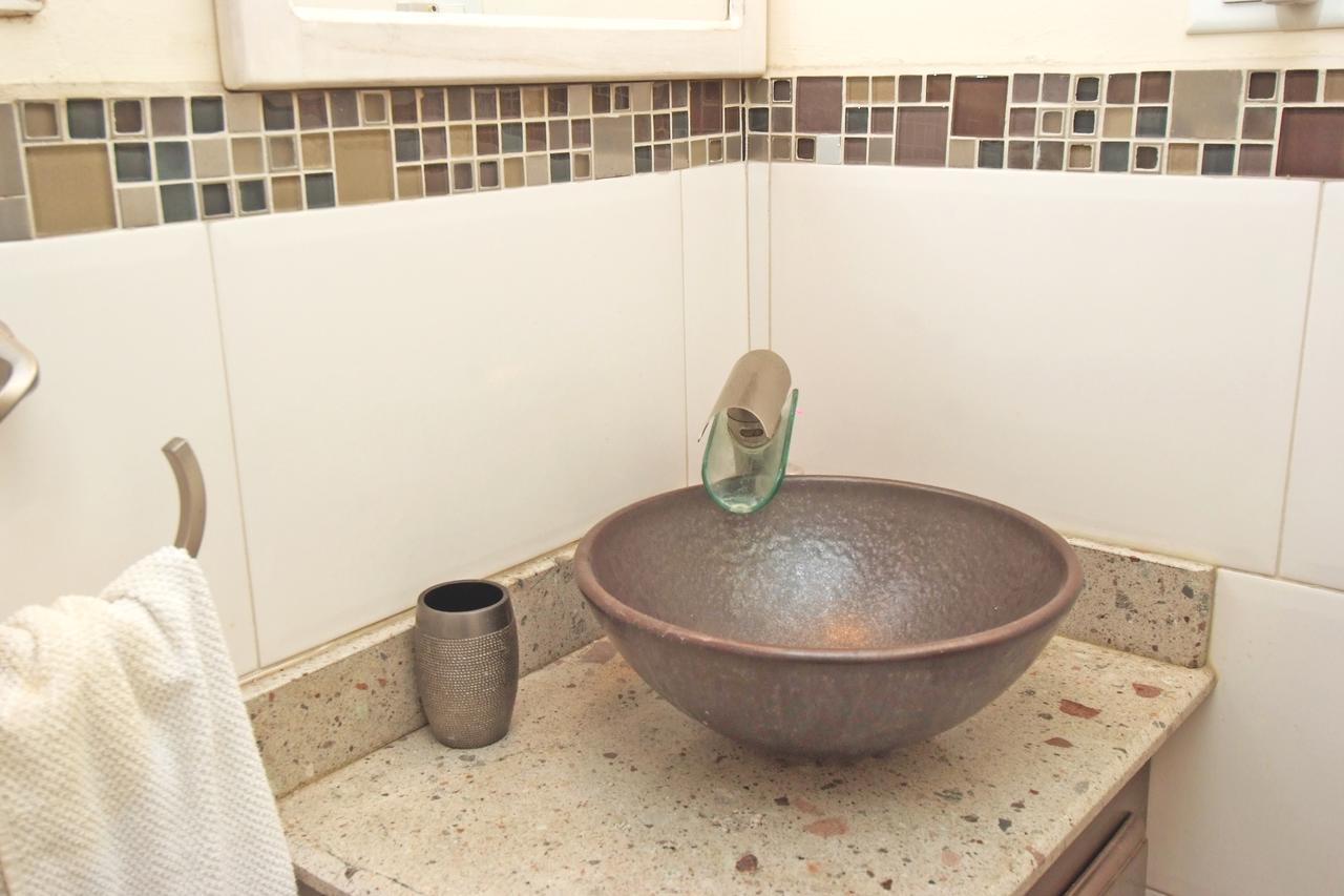 Apartment Finest Apt # 421 Bloc # 4 Marley Manor 6 Marley Rd Kgn 6