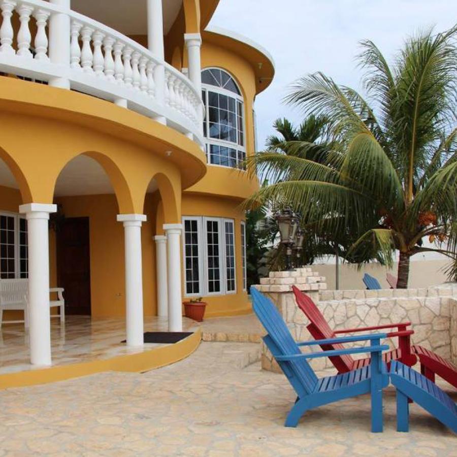 Waters Edge Homestay