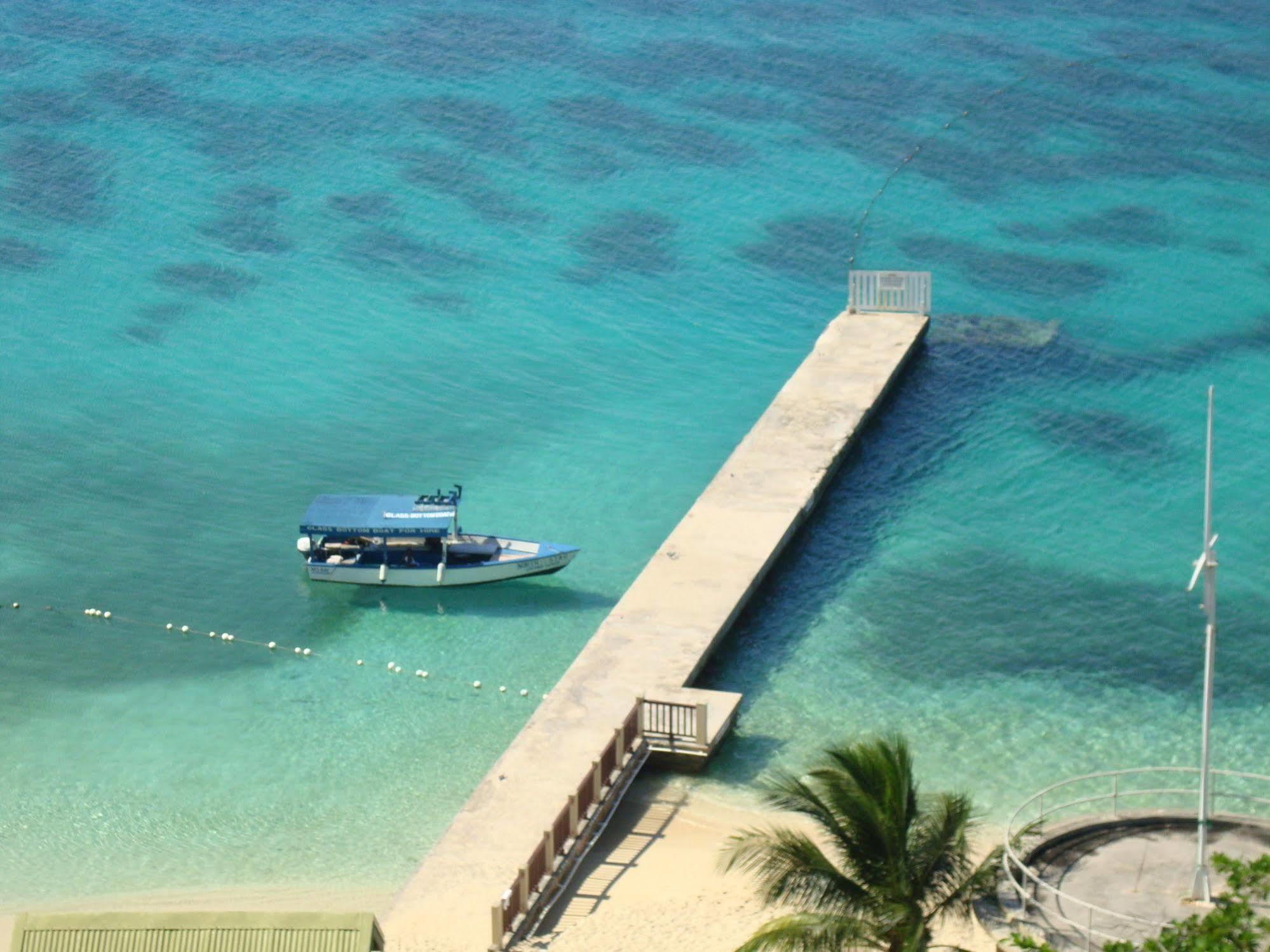 Coral Reef Beach Suite At Montego Bay Club Resort Hotel