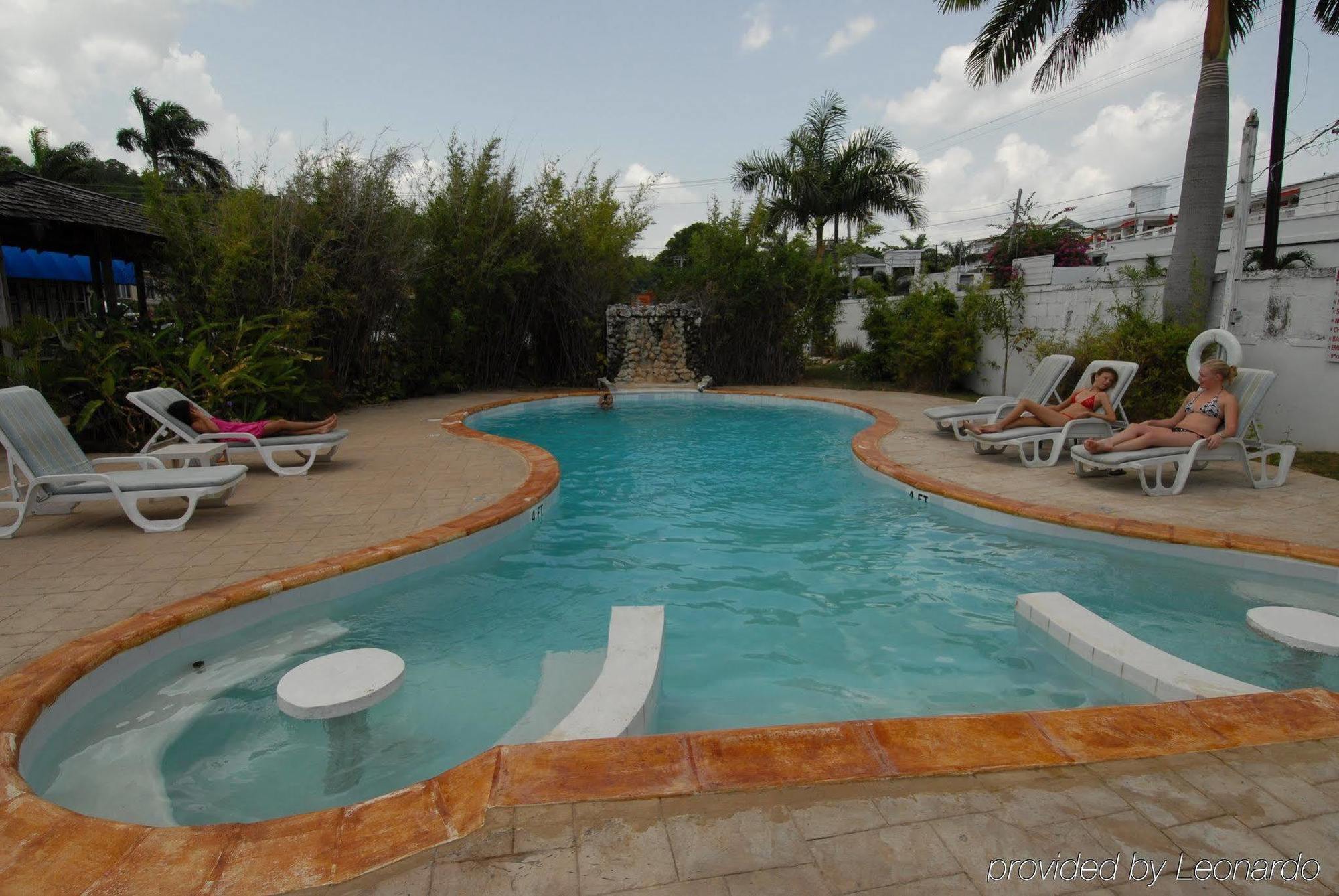 Toby's Hotel 3*