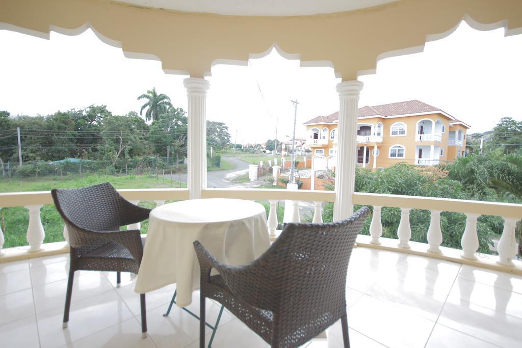 Jamaica Ocean View * Tower Isle