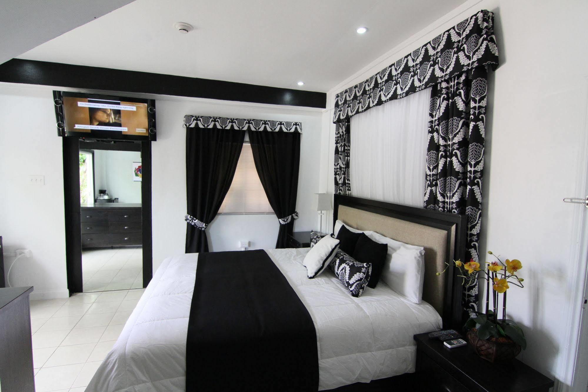 Eden Gardens Wellness & Resort Kingston