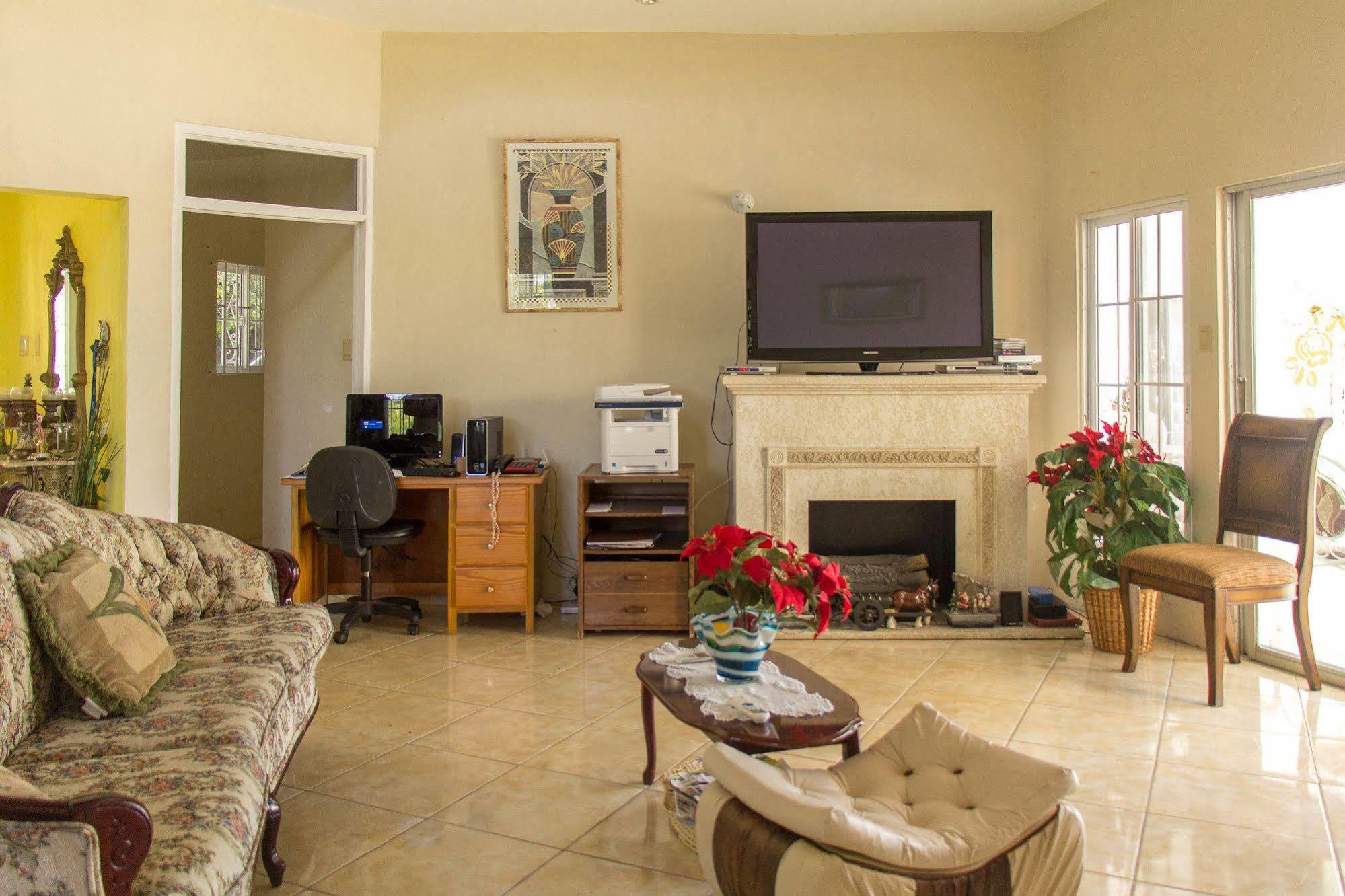Chateau De La Rose 3* Montego Bay