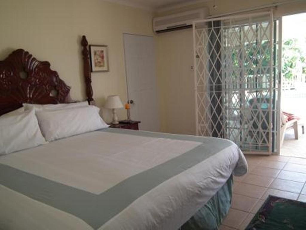 Sugarmill Hotel