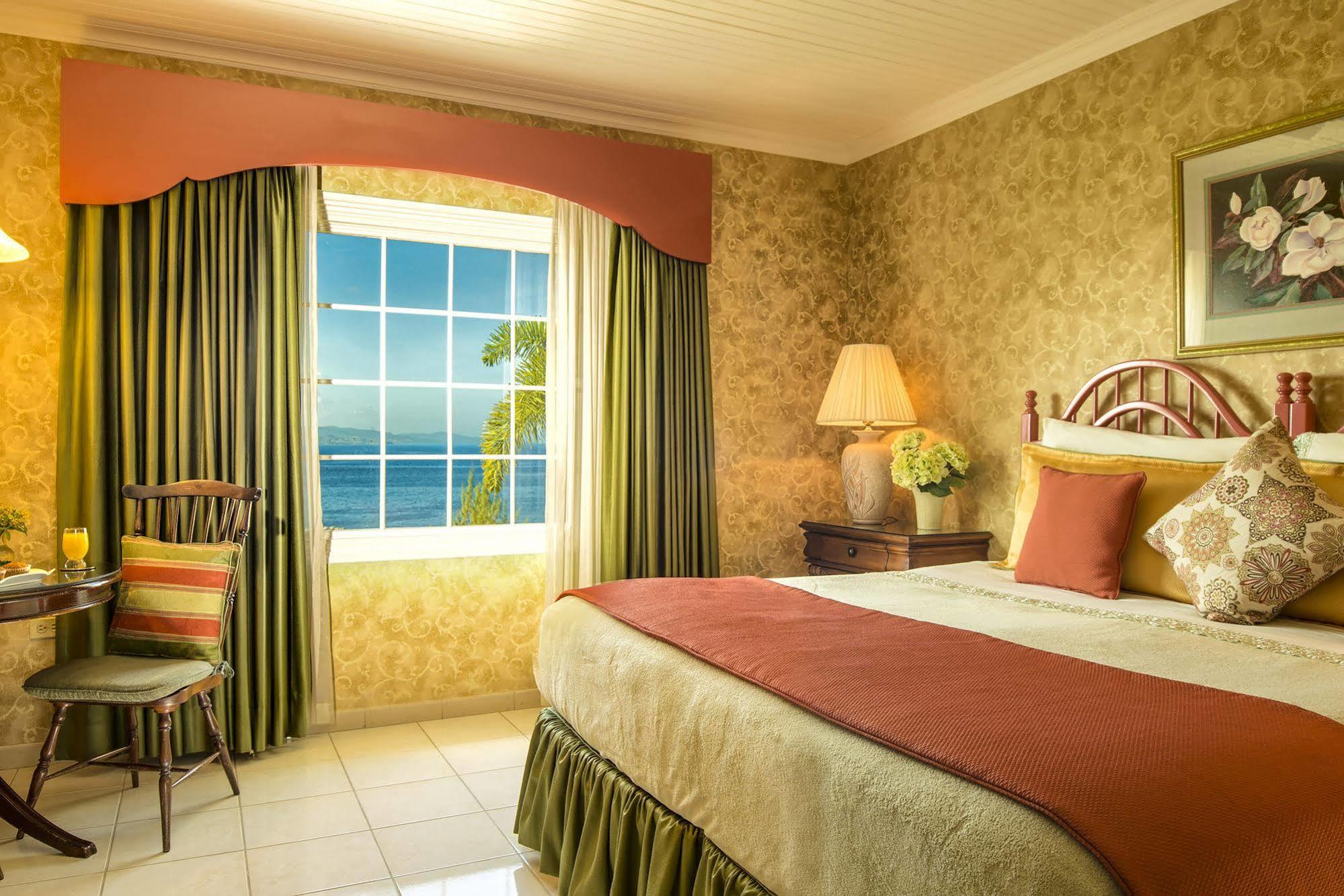 Polkerris Bed & Breakfast Montego Bay