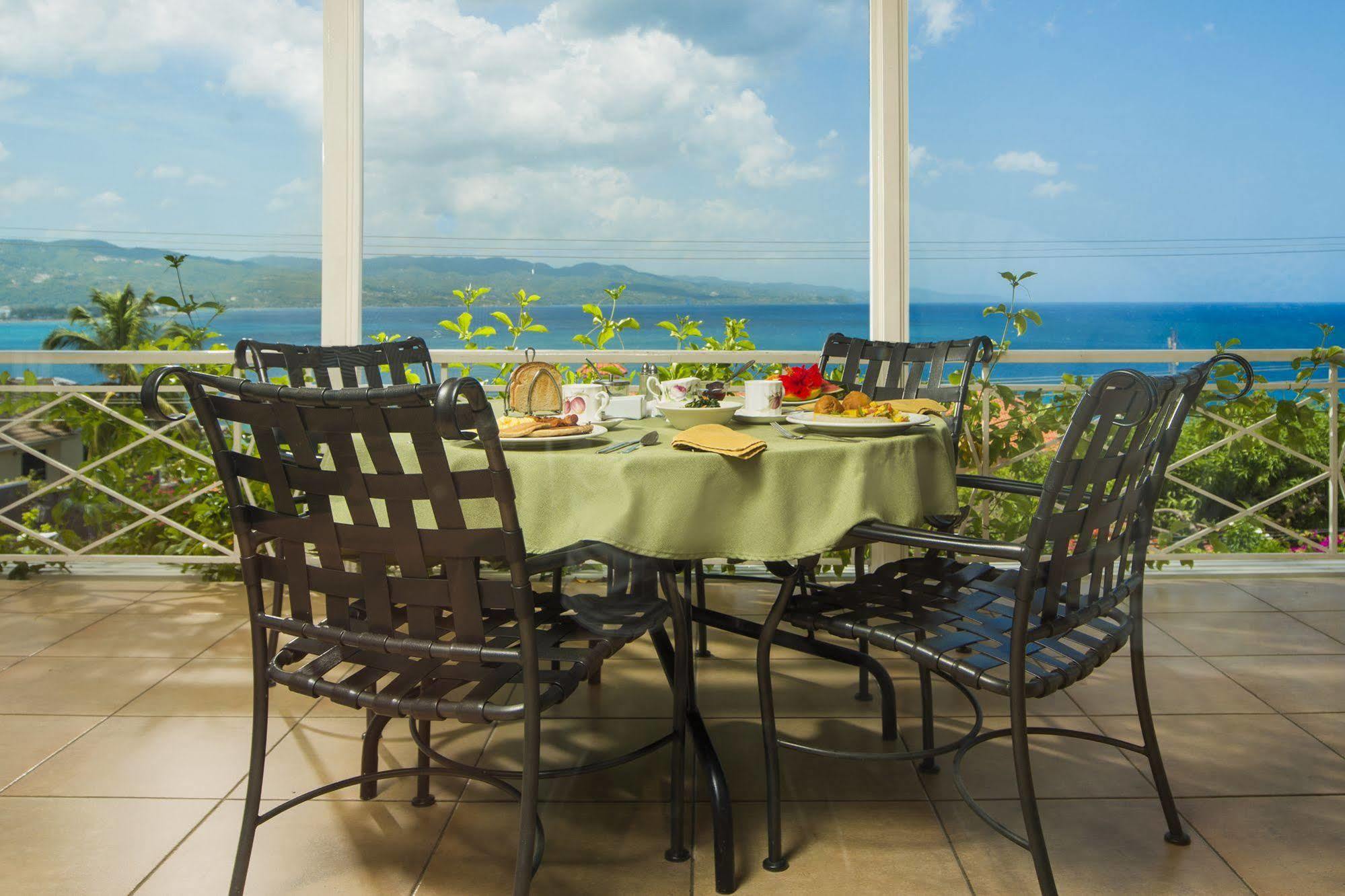 Bed & Breakfast Polkerris 3*