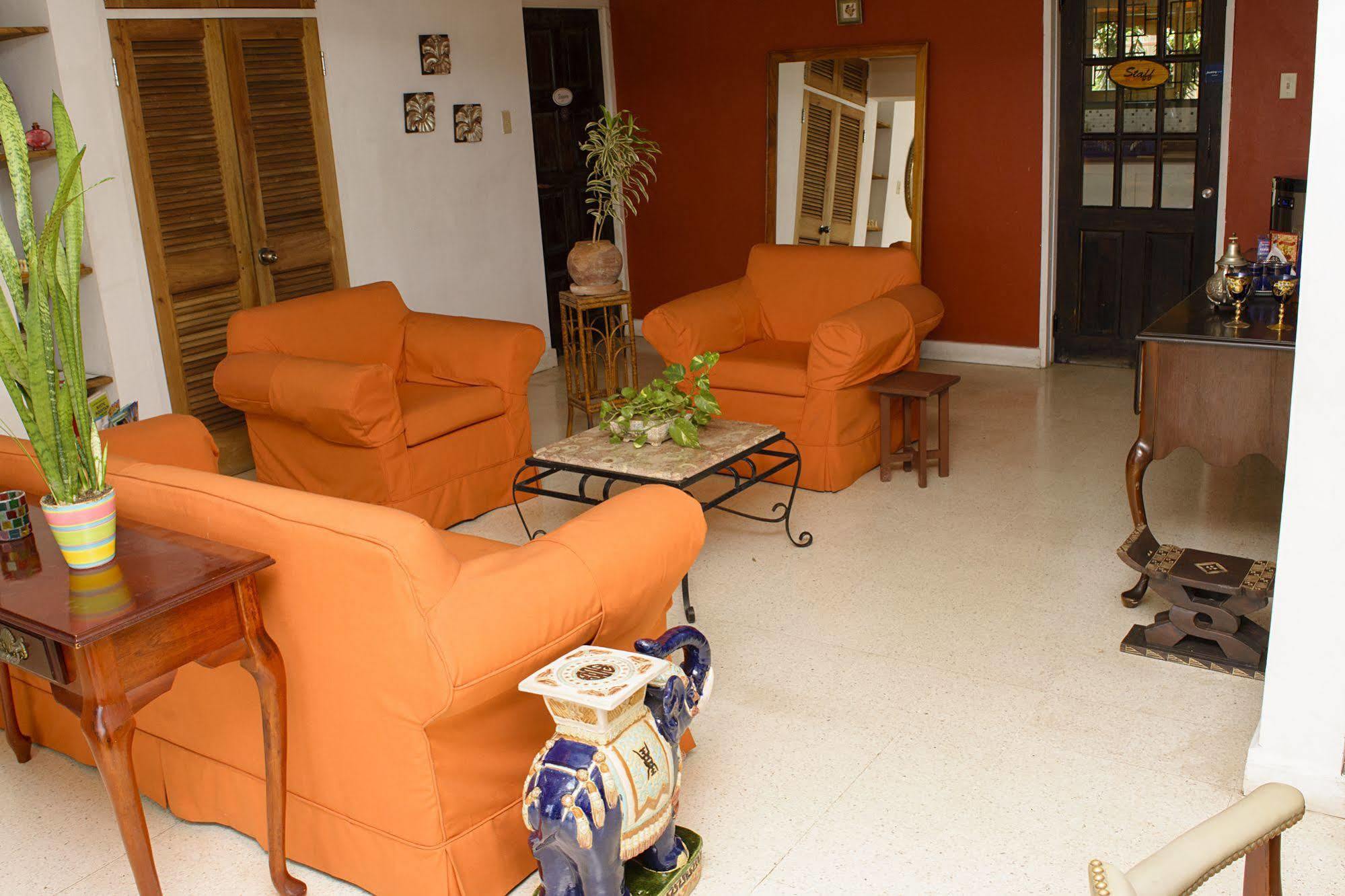 Mynt Retreat Bed & Breakfast 3*