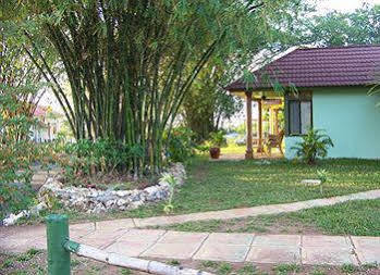 Rhodes Negril Hotel 3*