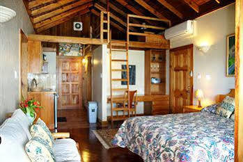 Rhodes Negril Hotel Orange Bay