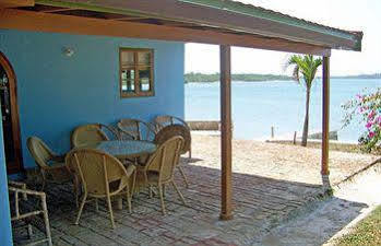 Rhodes Negril 3*
