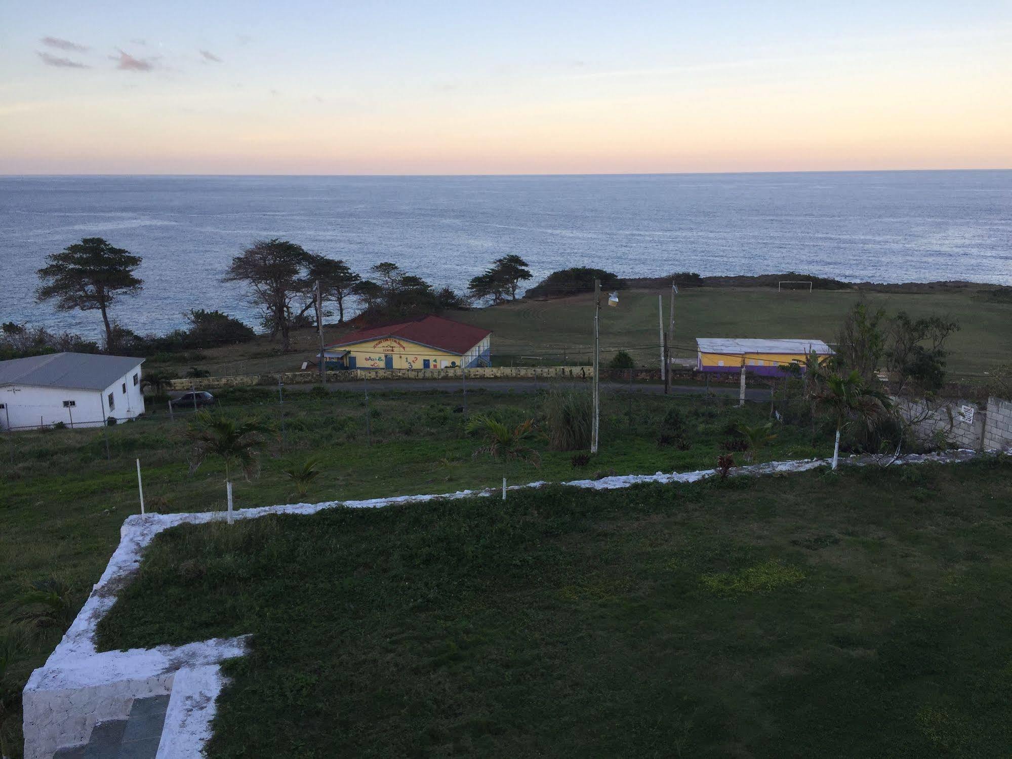 Hotel Juanita 3*