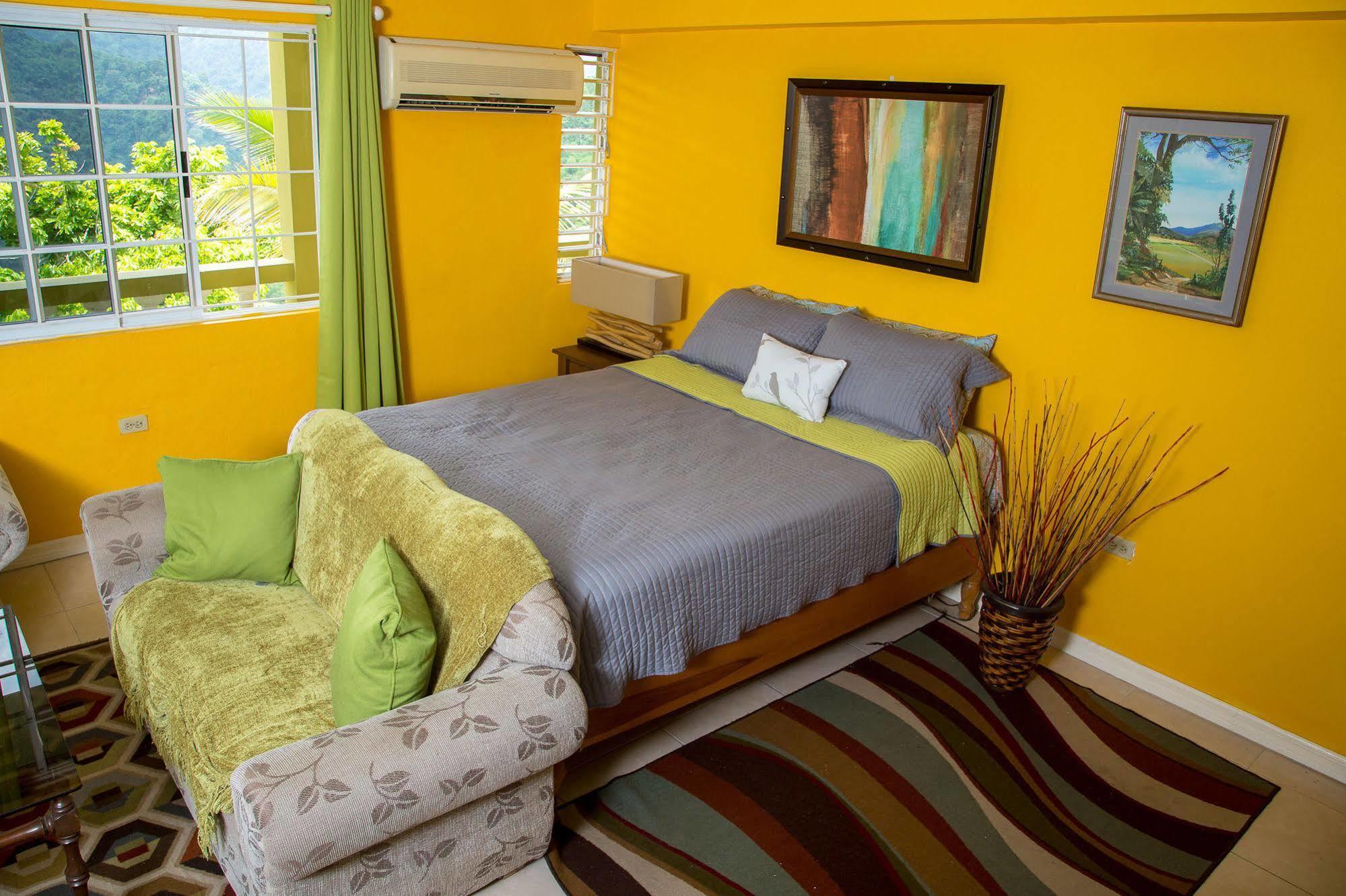 Sky View Guest Apartments Aparthotel Irish Town