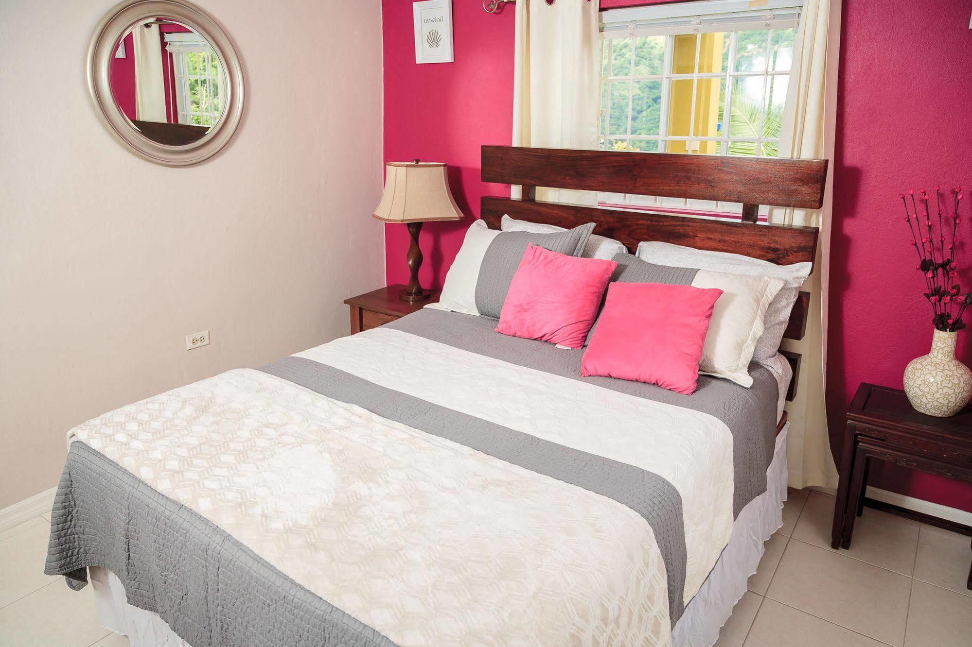 Aparthotel Sky View Guest Apartments