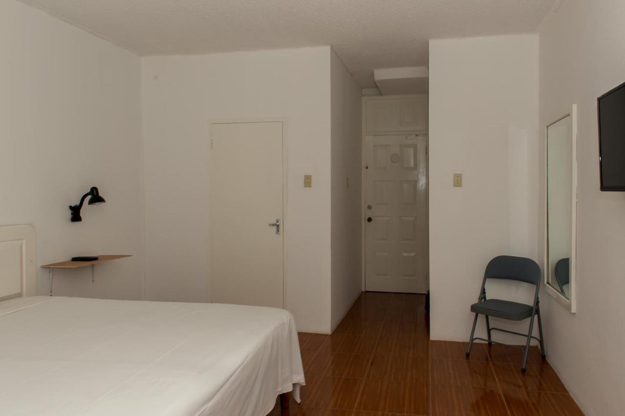 Reggae Hostel *