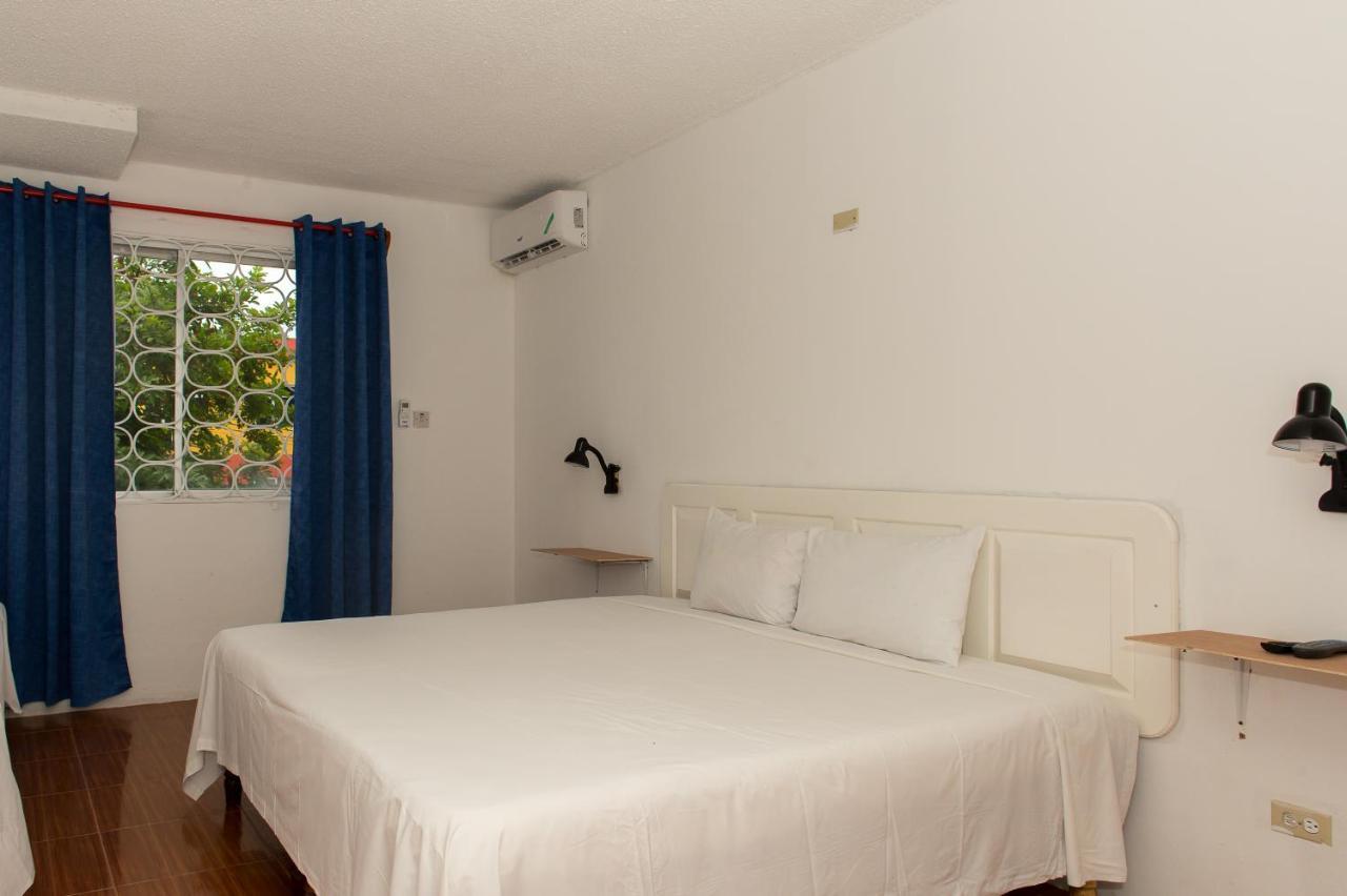 Hostel Reggae *