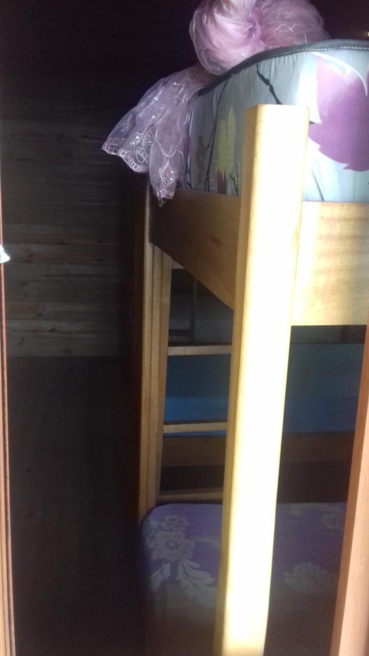 Jah B Guest house *