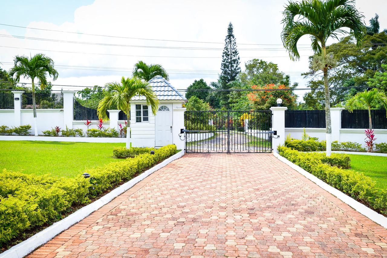 Jamgolia Place 3* Mandeville