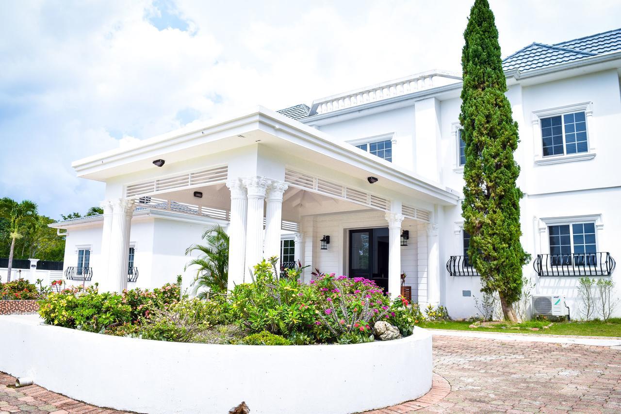 Jamgolia Place Mandeville