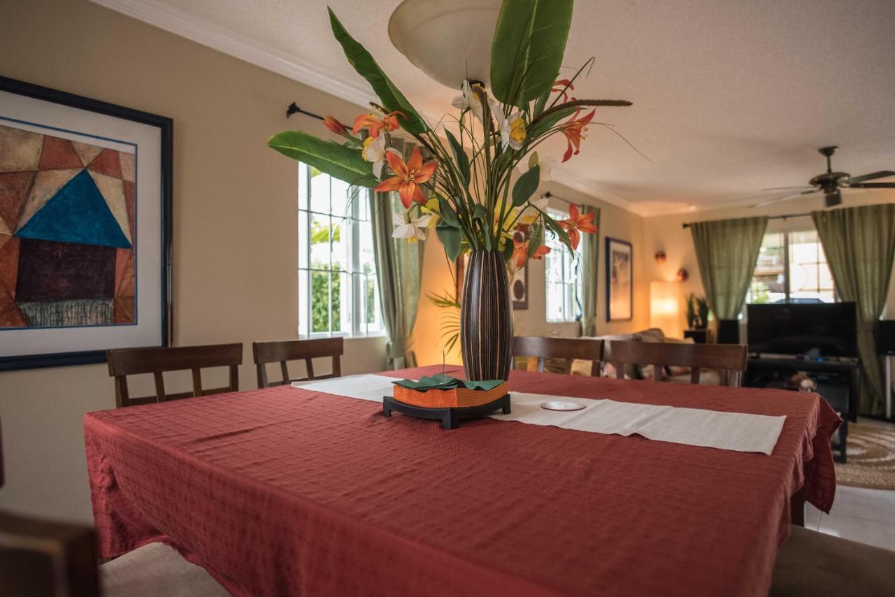 Mango Walk Country Club Suites Montego Bay