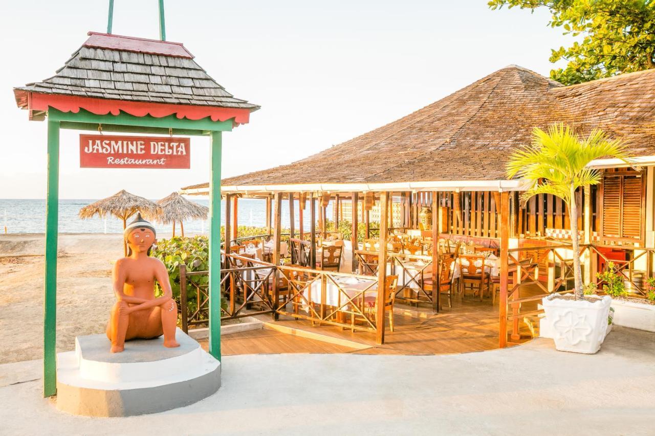 Decameron Club Caribbean Runaway Bay, Ramada Resort Runaway Bay