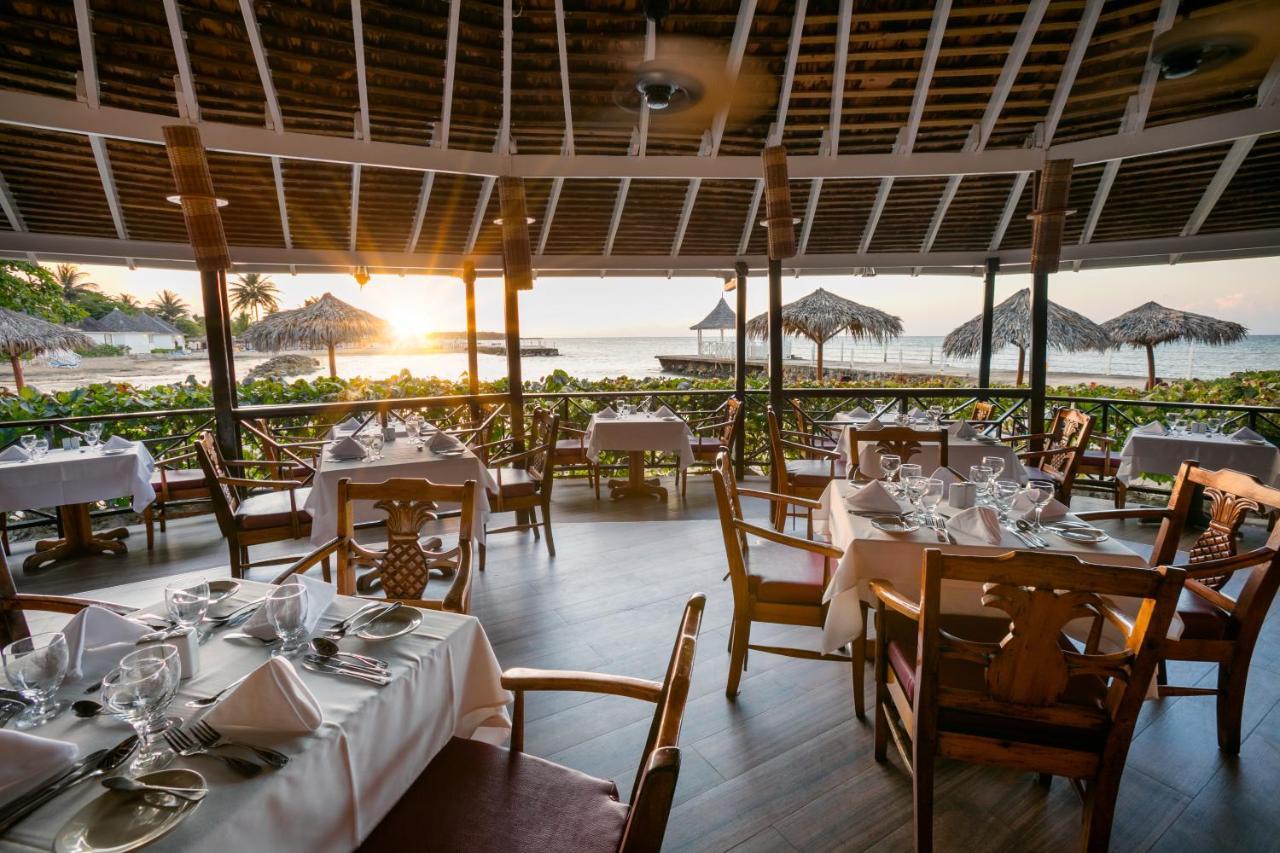 Decameron Club Caribbean Runaway Bay, Ramada Runaway Bay