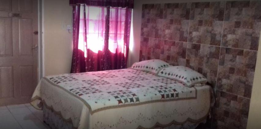 Morant Villas Hotel