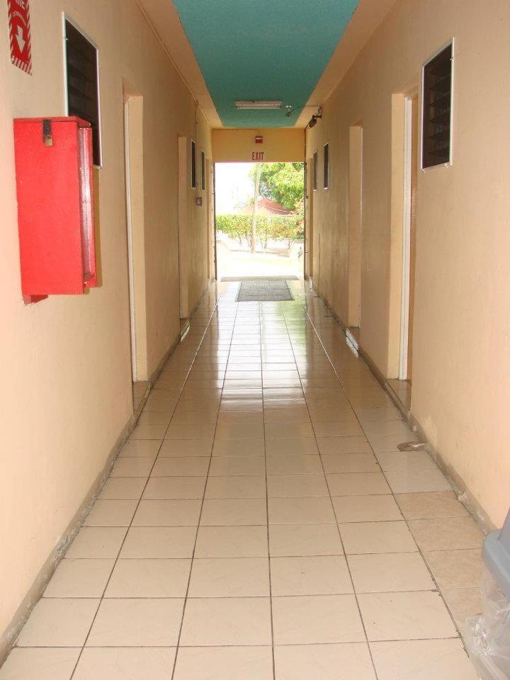 Hotel Morant Villas