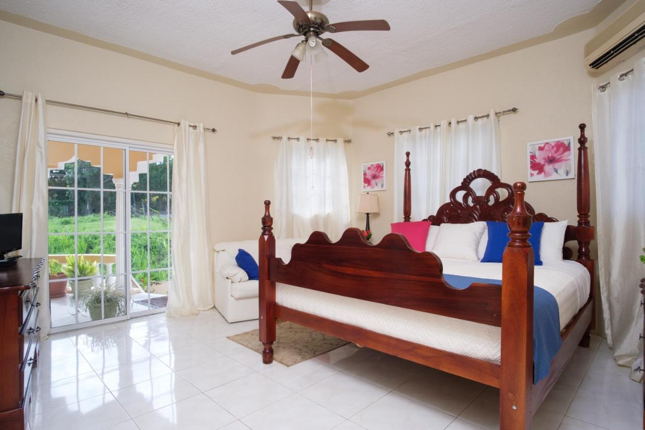 Jamaica Ocean View *