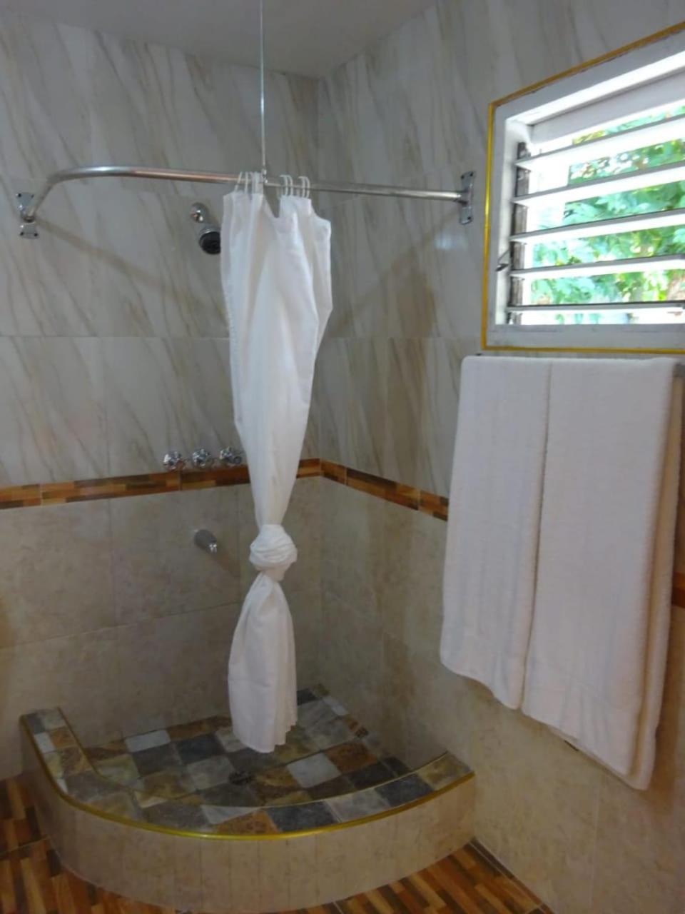 Guest house Conrods