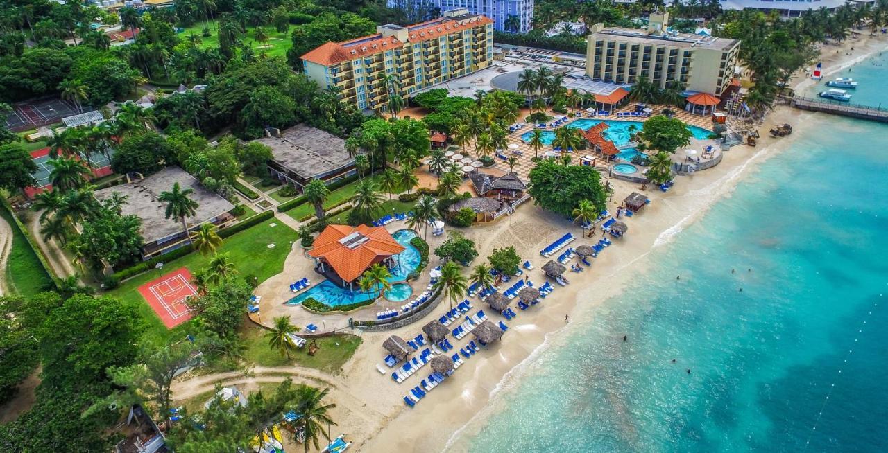Jewel Dunn's River Adult & Resort