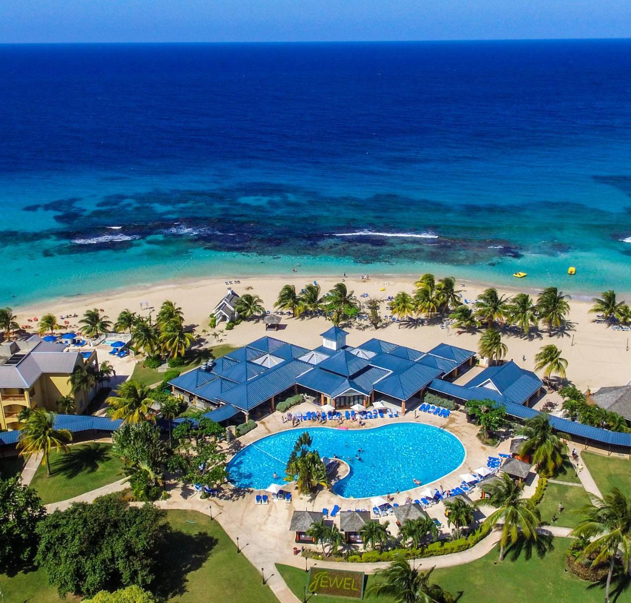 Jewel & Waterpark Runaway Bay