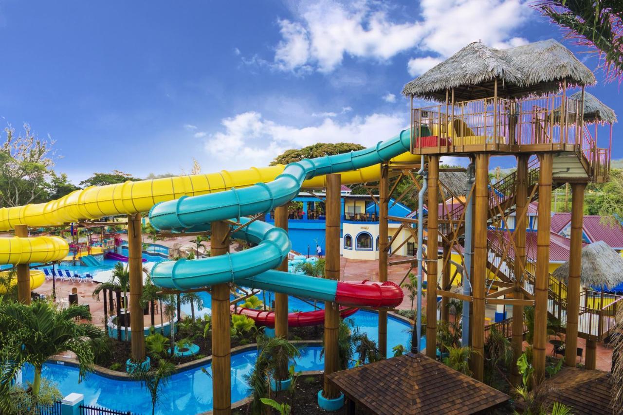 Jewel & Waterpark