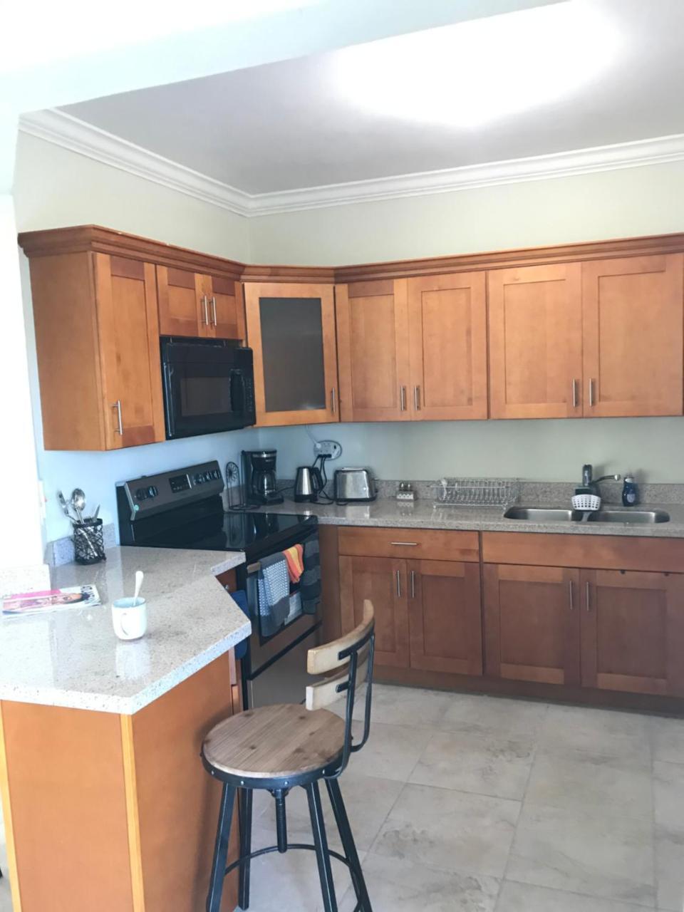 2 Bedrooms Panoramic Seaview With Pool Apartamento Montego Bay