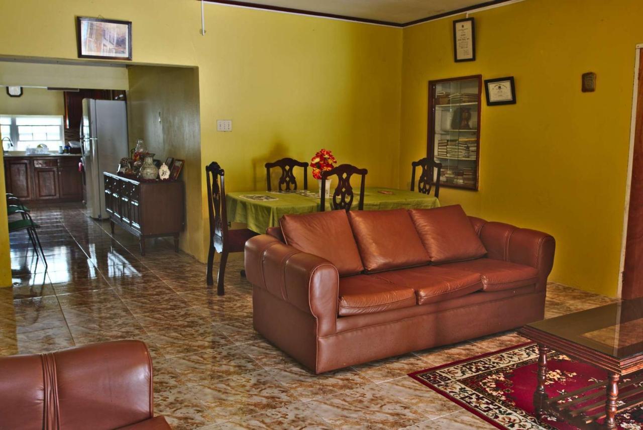 Hostel Dancehall *